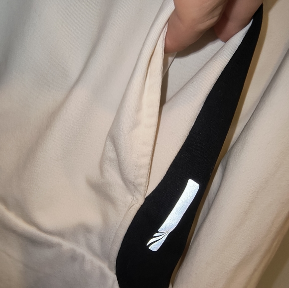 MarikaTek Athleisure Zip Up Jacket Dry Wik Performance Wear Size M - Picture 7 of 9